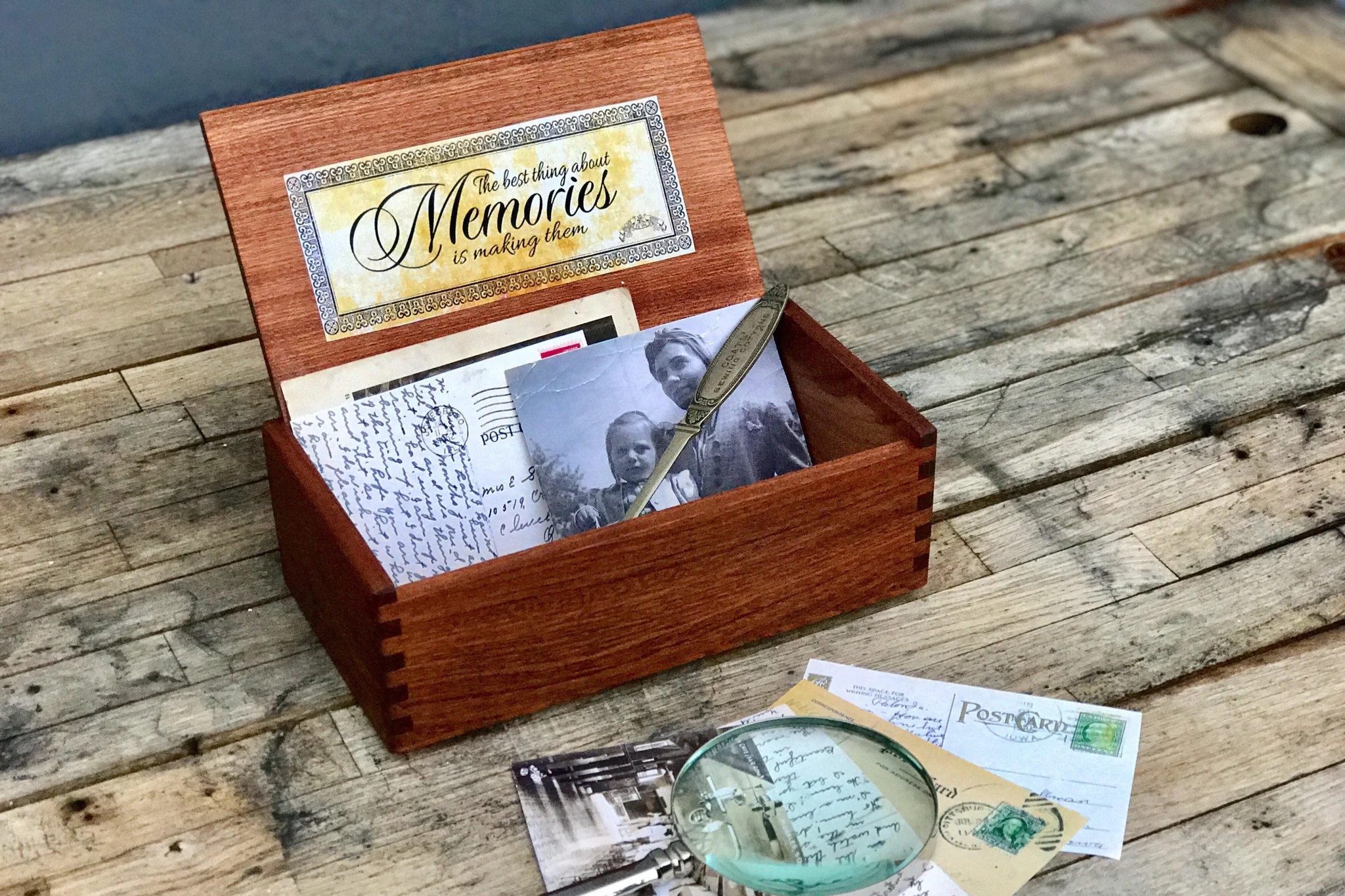 Memory Box